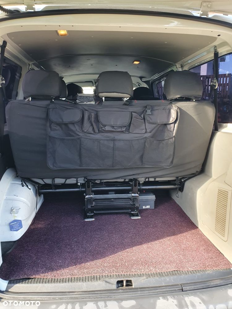 Volkswagen Transporter T5 TDI L1H1 Mixt - 8
