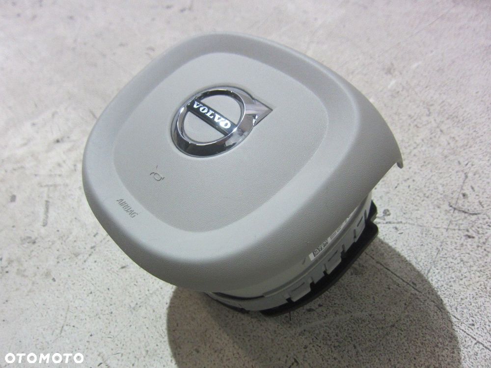 VOLVO XC60 II XC 60 AIRBAG USA PODUSZKA POWIETRZNA KIEROWCY JASNA 31690212 - 2