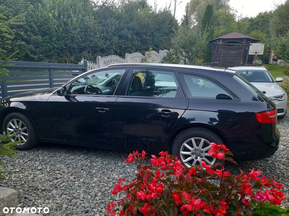 Audi A4 Avant 2.0 TDI DPF Attraction - 13