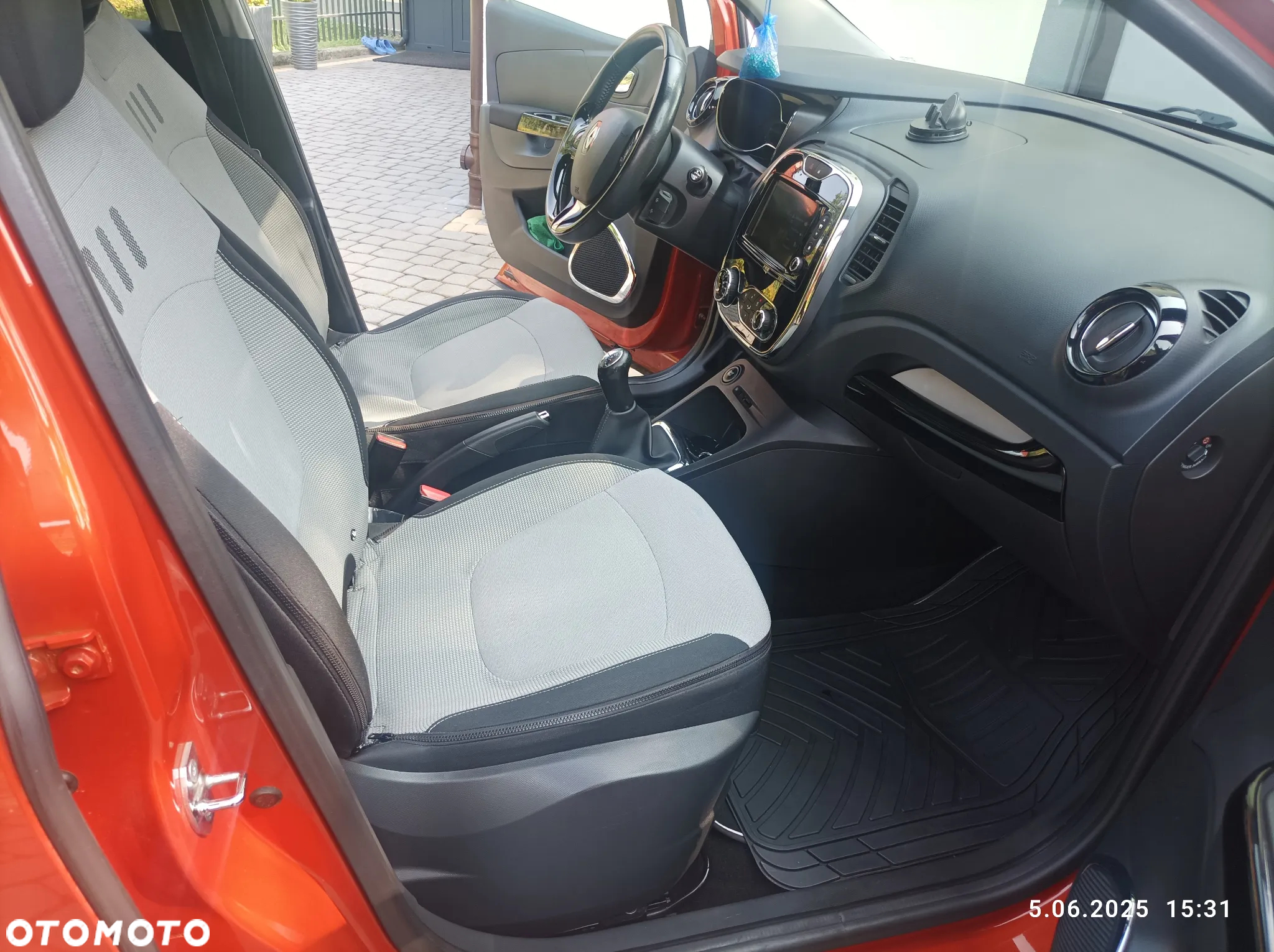 Renault Captur (ENERGY) TCe 90 LIFE - 10