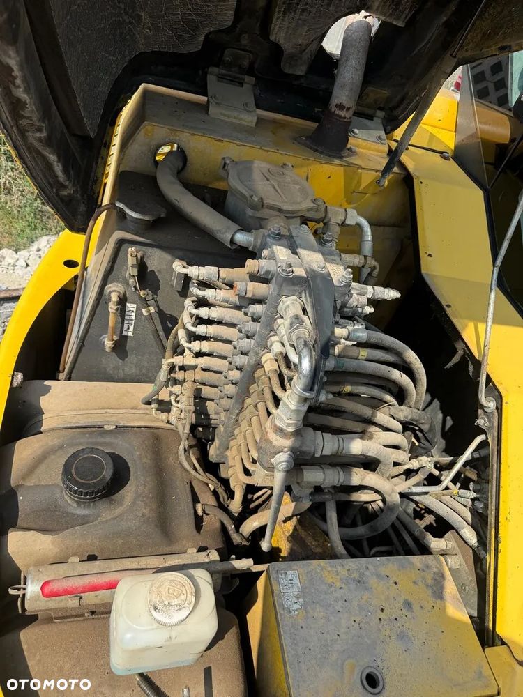 Komatsu PC80 MR - 12