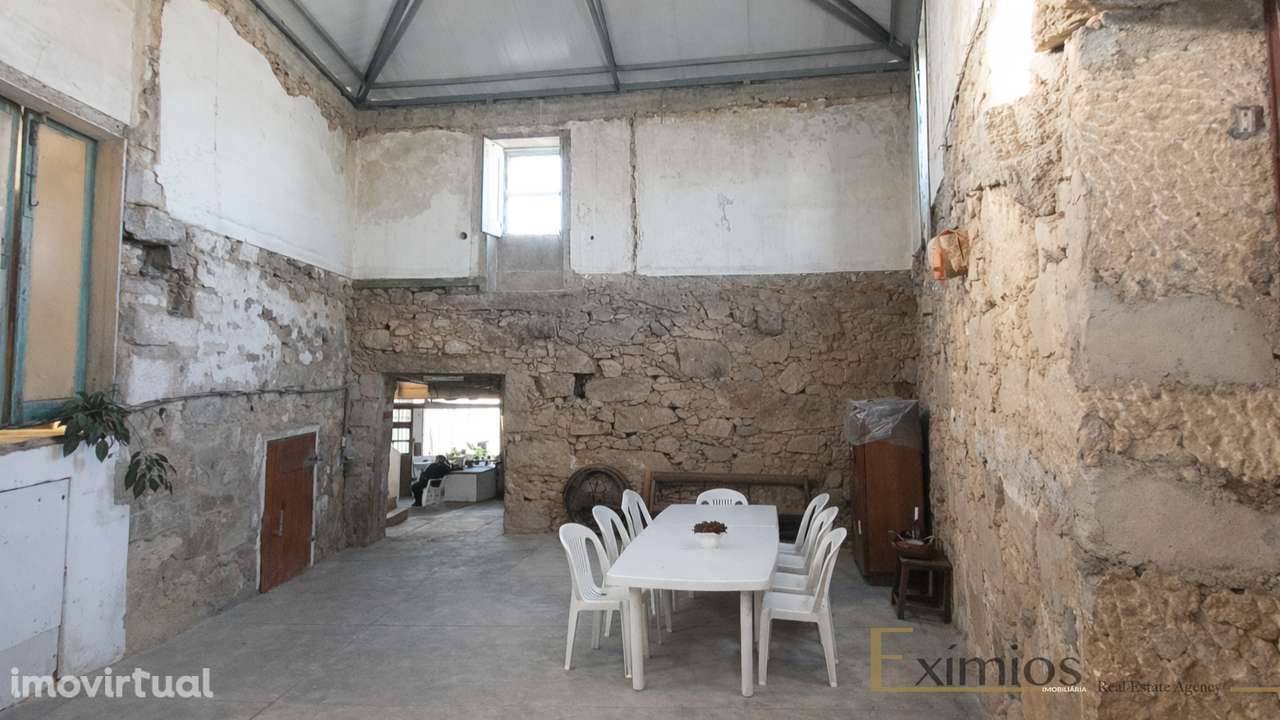Moradia com Terreno de 5000 m2 para restauro em Lavra - Grande imagem: 3/20