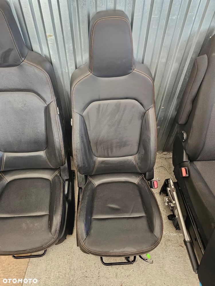 KOMPLET FOTELI FOTEL DACIA SPRING - 4