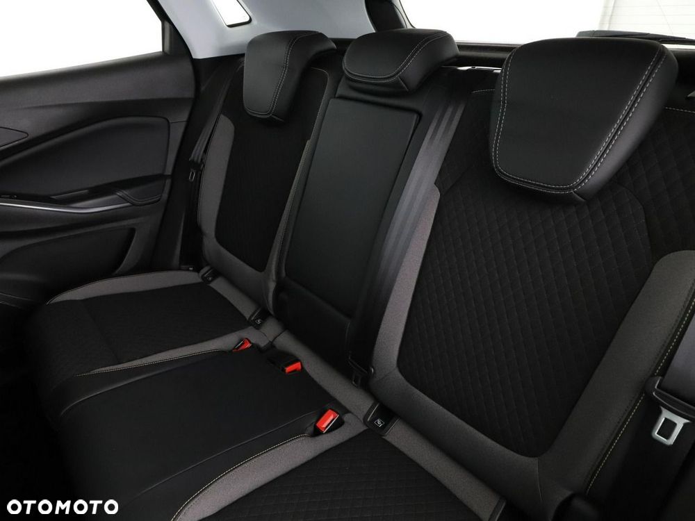 Opel Grandland X 1.6 T Innovation S&S - 18