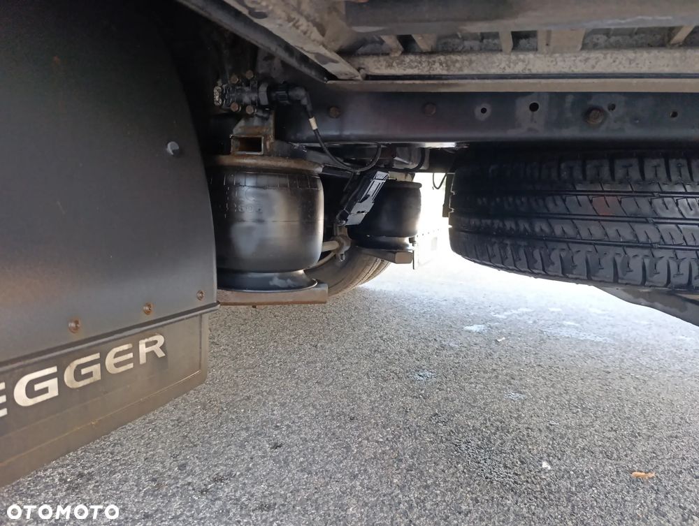 Iveco DAILY 70C21A8P - 24