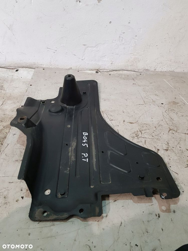 osłona płyta podwozia prawy tył 31200365 volvo xc60 i 3.2b eu 12r - 3