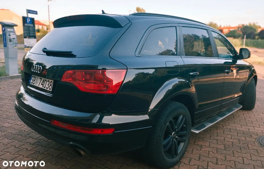 Audi Q7 - 4