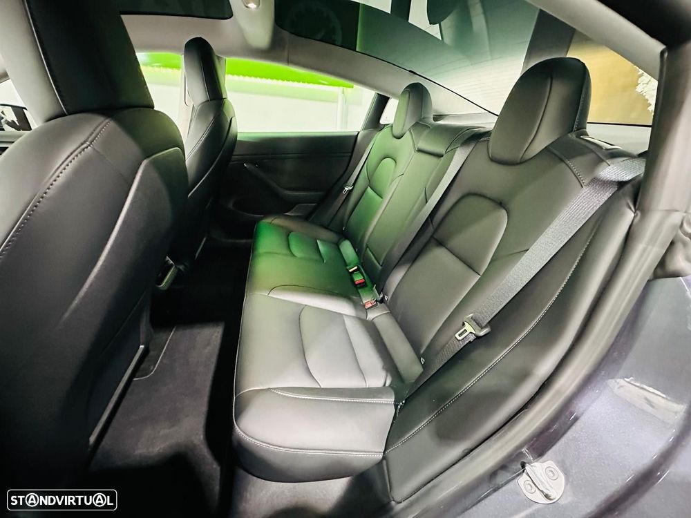 Tesla Model 3 Standard Range Plus RWD - 26