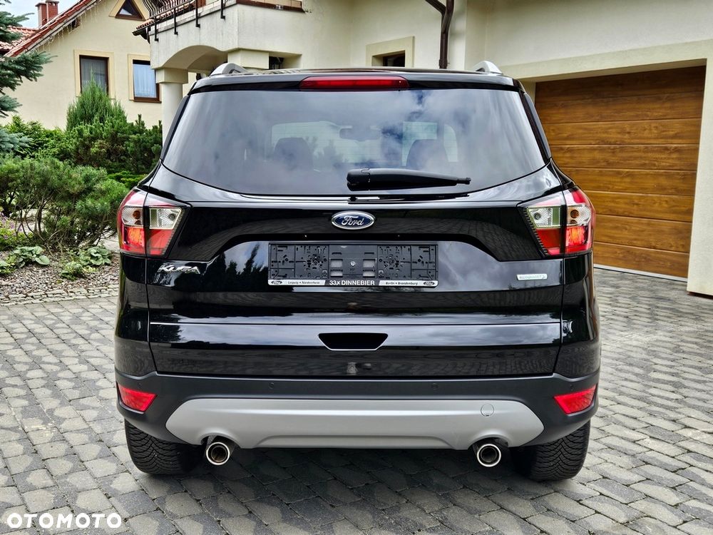 Ford Kuga - 10