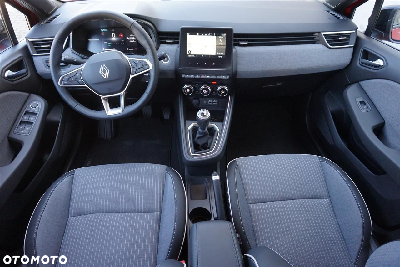 Renault Clio 1.0 TCe Techno - 11
