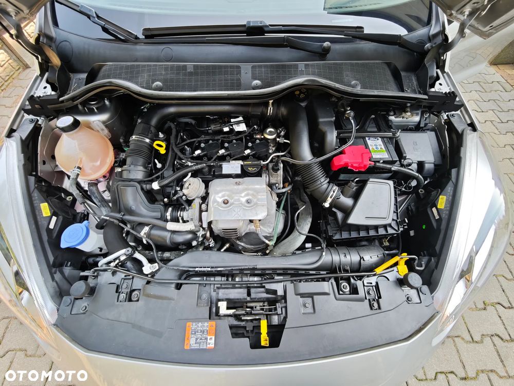 Ford Fiesta 1.0 EcoBoost S&S COOL&CONNECT - 16