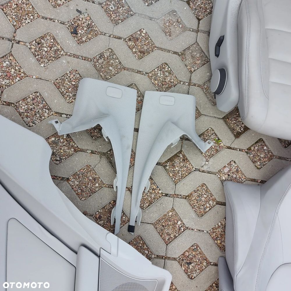 WNETRZE KOMPLETNE FOTELE KANAPA MERCEDES E W207 COUPE ORYGINAL DEMONTAZ BOCZKI DYWANY OSLONY PODLOKIETNIK - 40