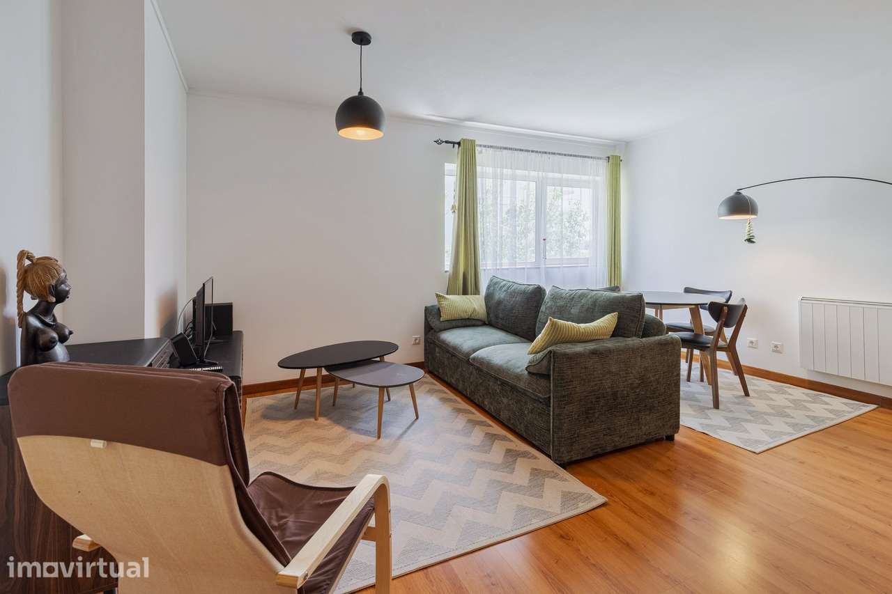 Apartamento T1 Mobilado c/ elevador | Lumiar - Grande imagem: 4/25