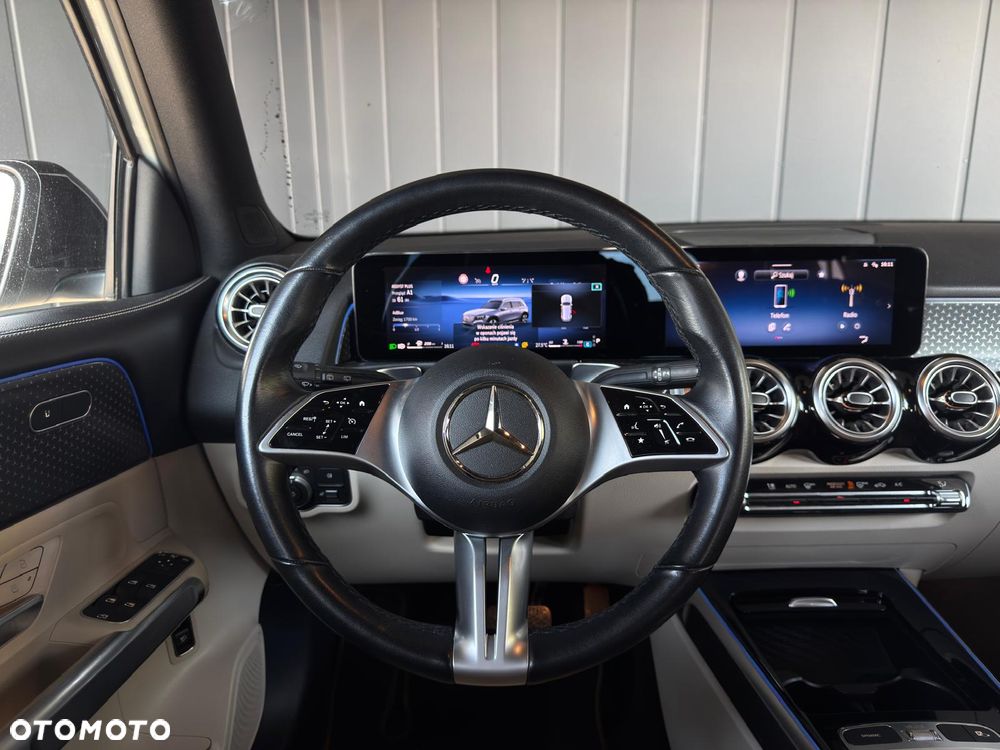 Mercedes-Benz GLB 200 d Progressive 8G-DCT - 21