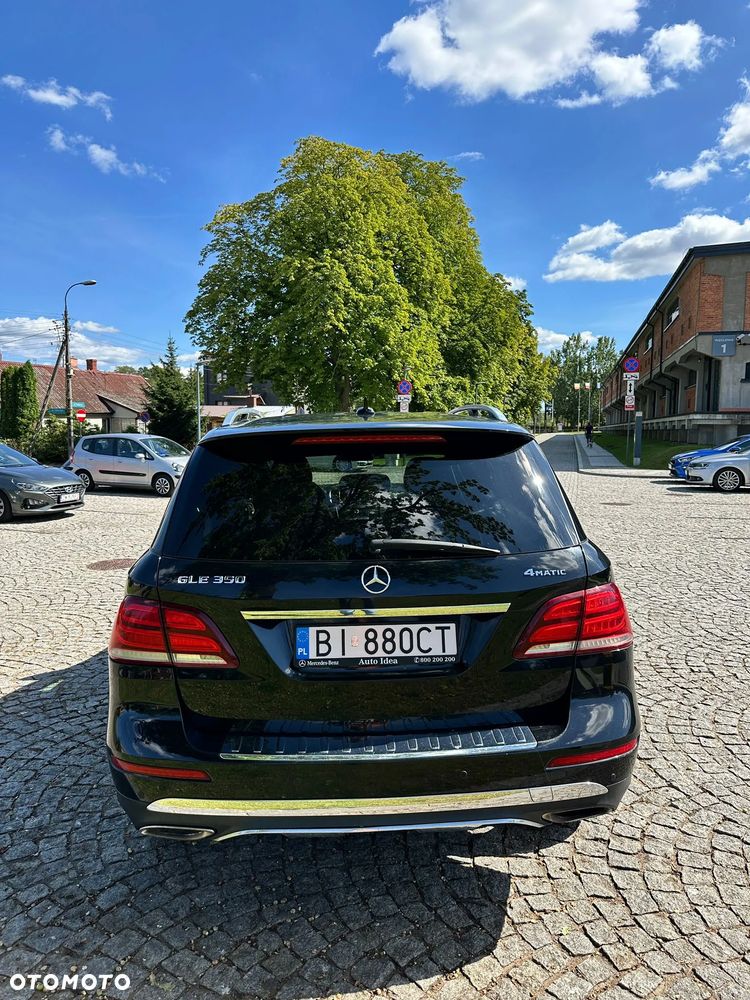 Mercedes-Benz GLE - 11