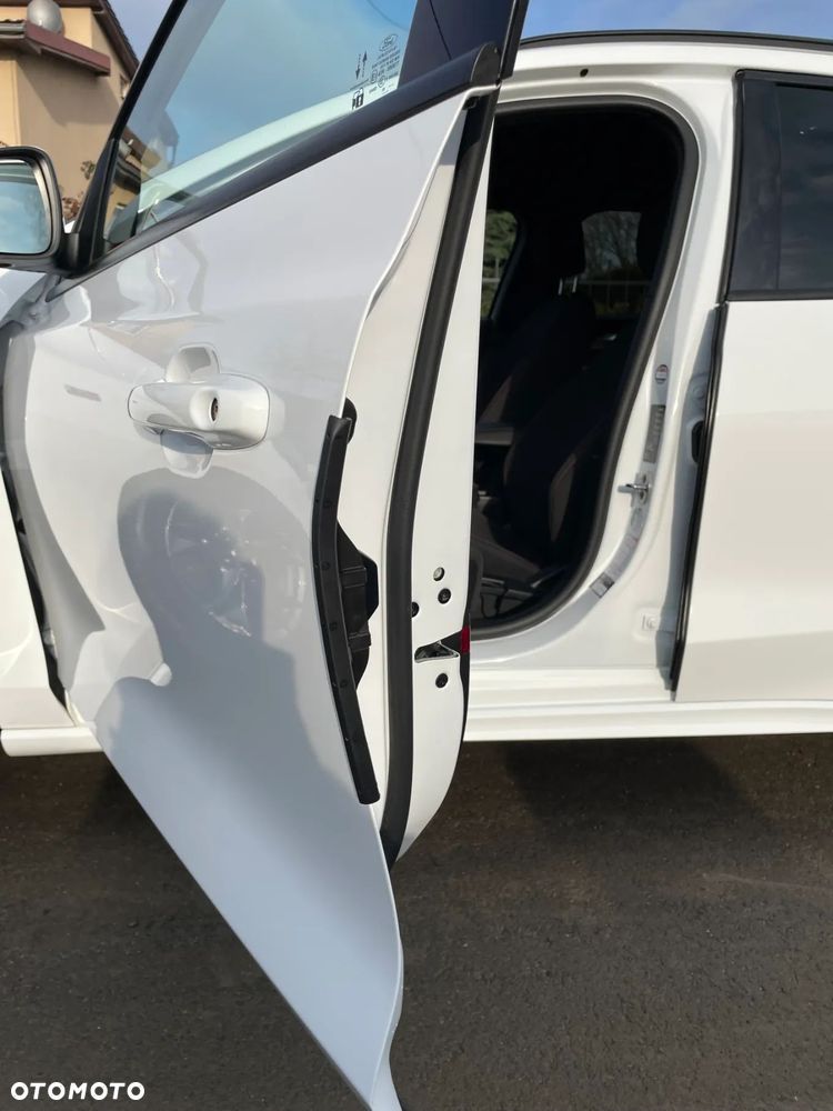 Ford Focus 1.0 EcoBoost Start-Stopp-System ST-LINE DESIGN - 15