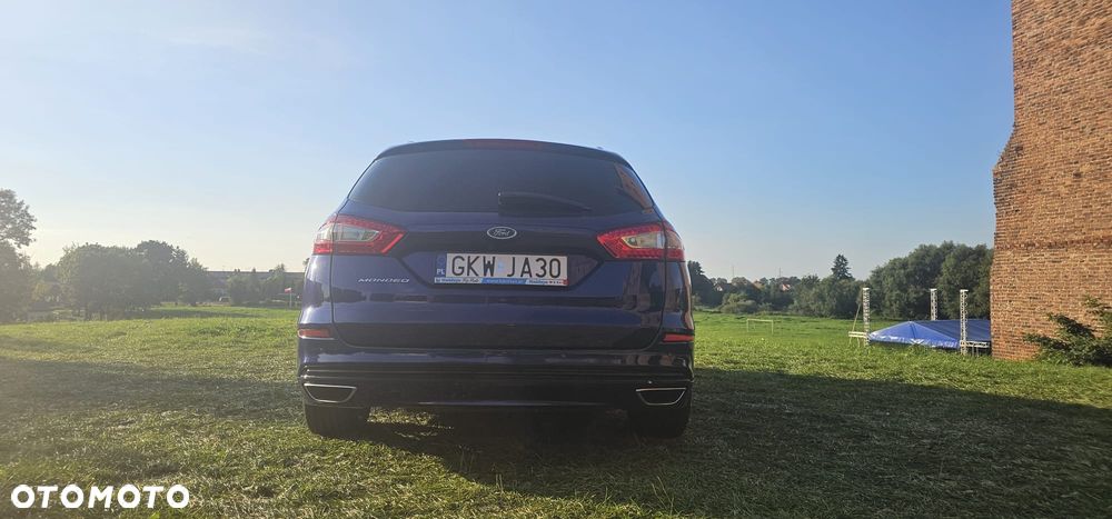 Ford Mondeo 2.0 TDCi Bi-Turbo Titanium PowerShift - 11