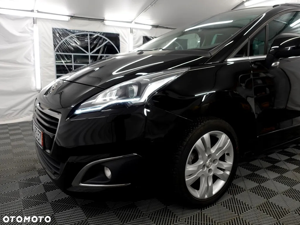Peugeot 5008 2.0 HDi Allure 7os - 34