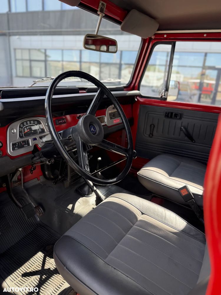 Toyota Land Cruiser - 6