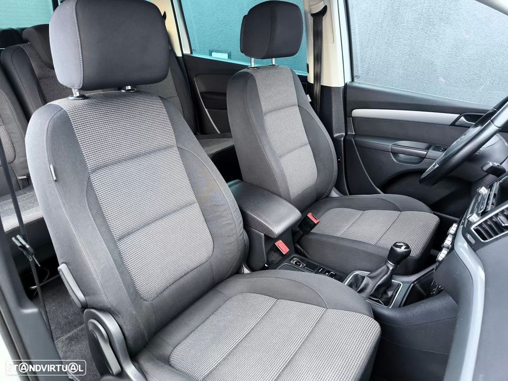 VW Sharan 2.0 TDi Confortline - 26