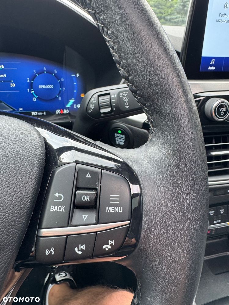 Ford Escape 2.0 EcoBoost AWD Titanium - 32