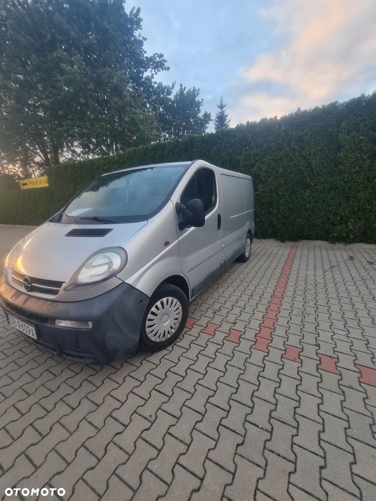 Opel Vivaro - 16
