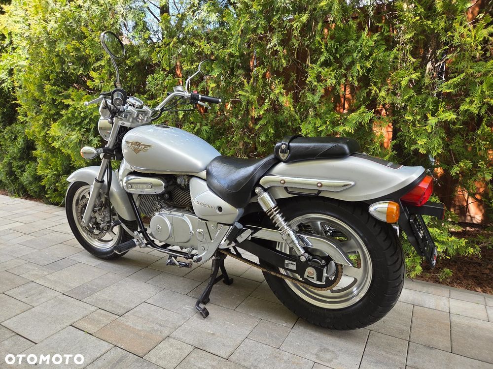 Hyosung GV - 6
