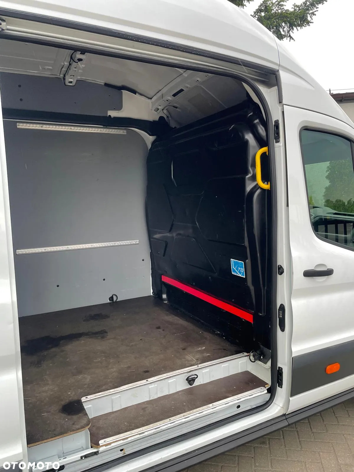 Ford Transit - 19
