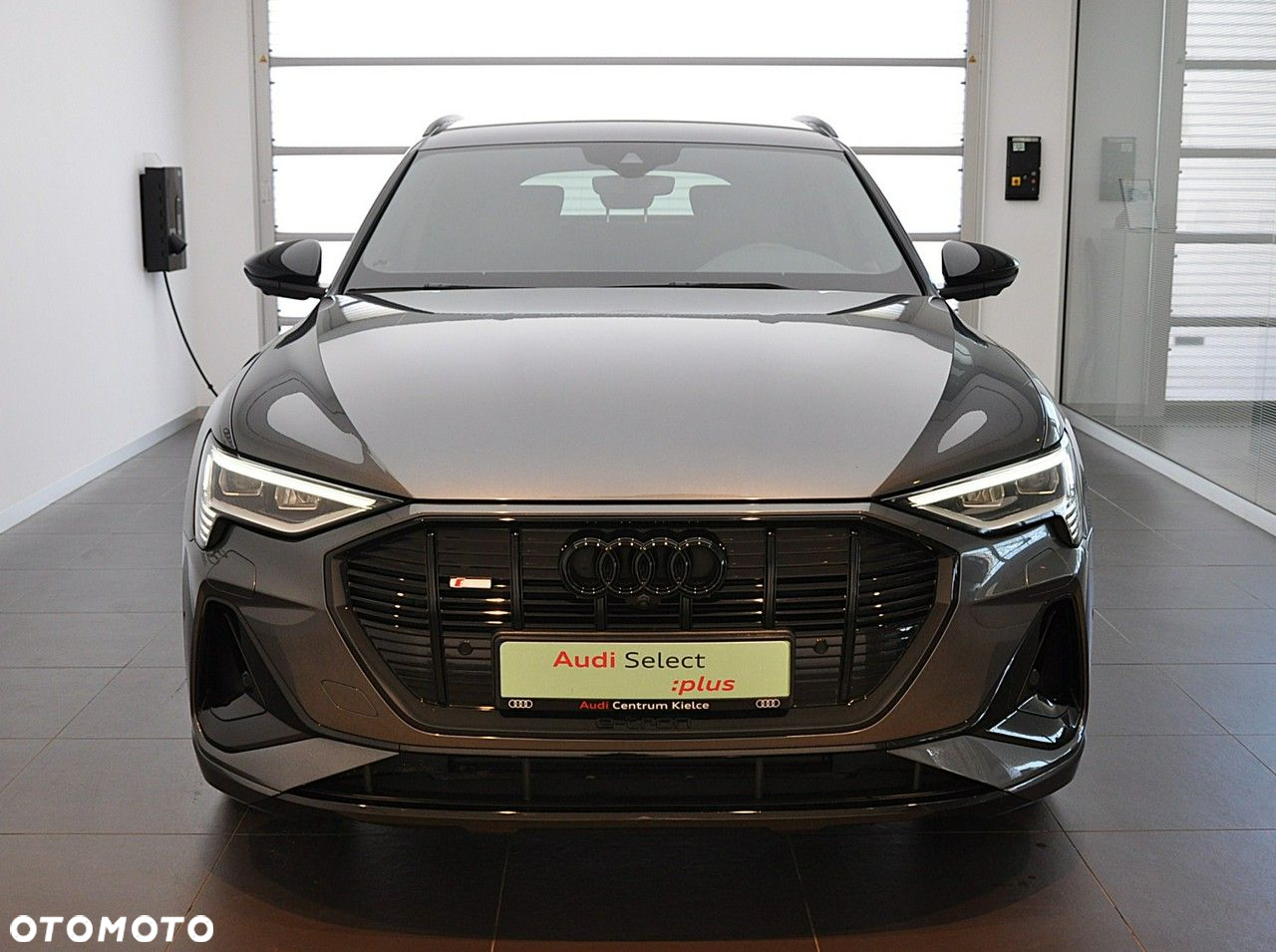 Audi e-tron - 6