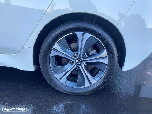 Nissan Leaf N-Connecta - 11