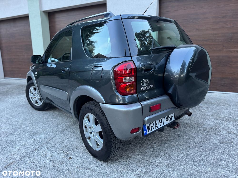 Toyota RAV4 4x2 - 13