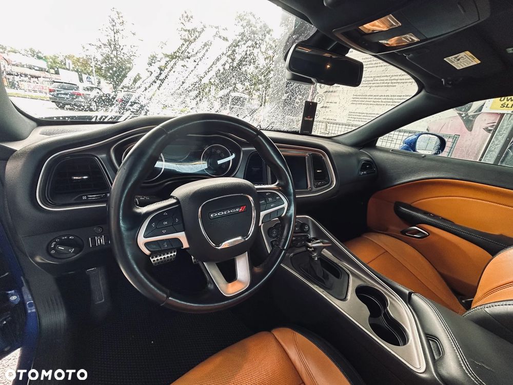 Dodge Challenger 3.6 SXT Plus - 15