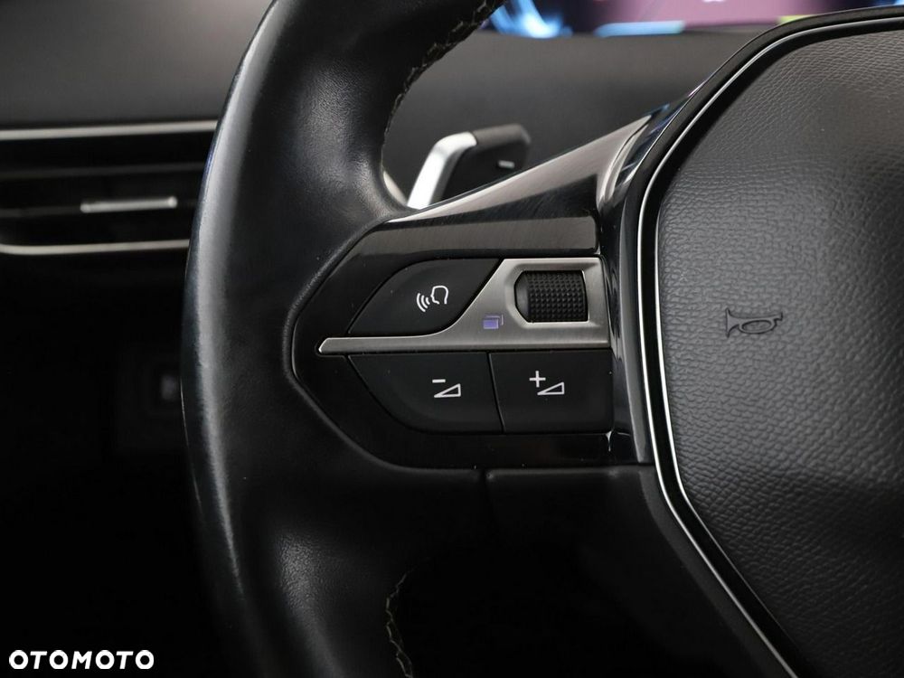 Peugeot 3008 1.6 PureTech Hybrid PHEV Allure Pack S&S EAT8 - 34