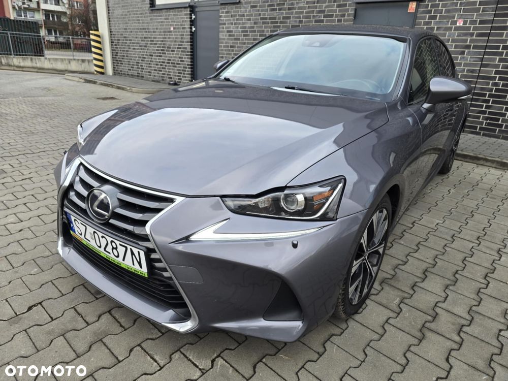 Lexus IS 300h F Sport EU6 - 5