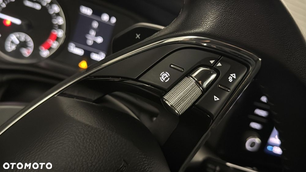 Skoda Octavia 2.0 TDI Ambition DSG - 20