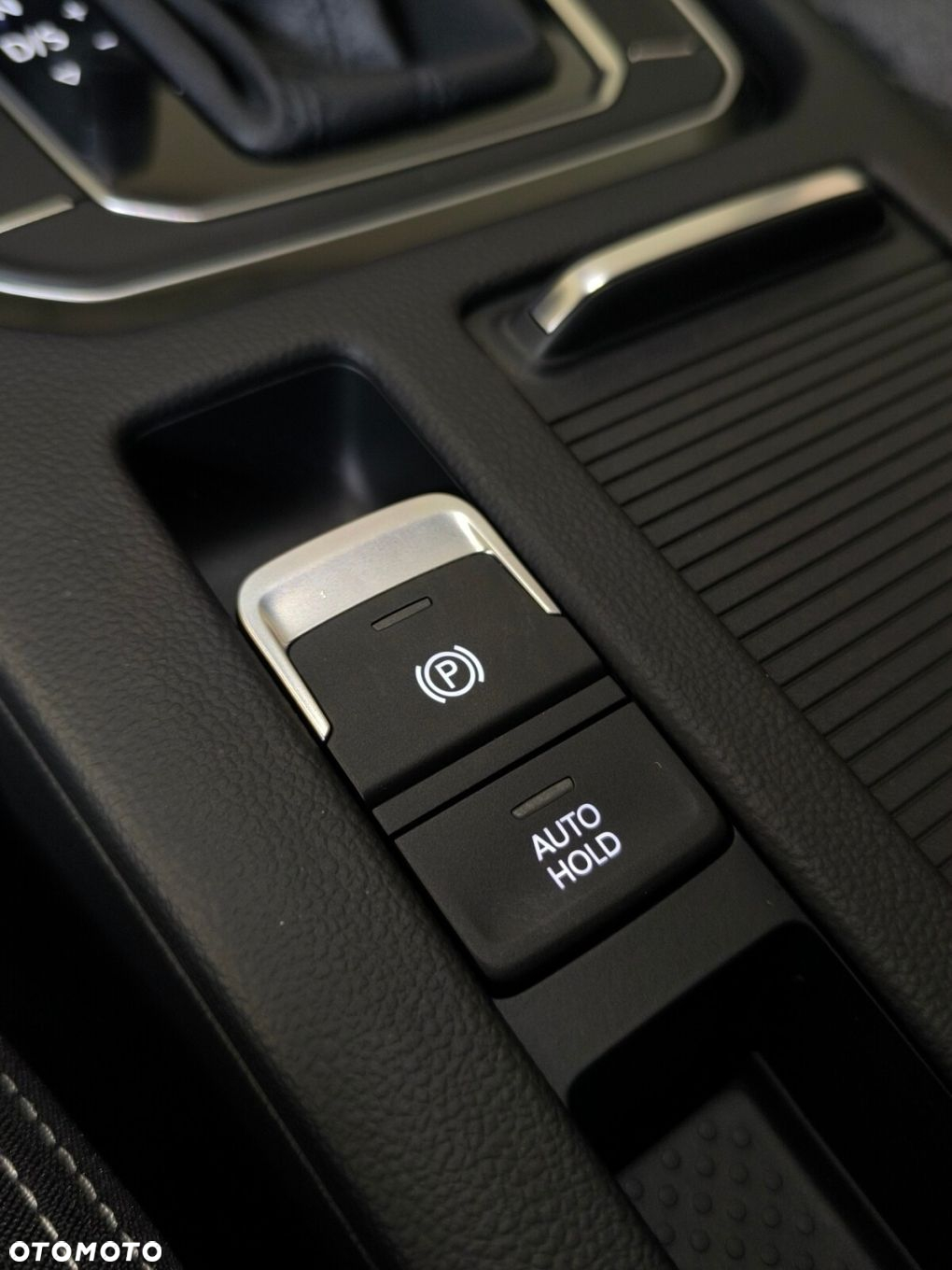Volkswagen Passat - 24