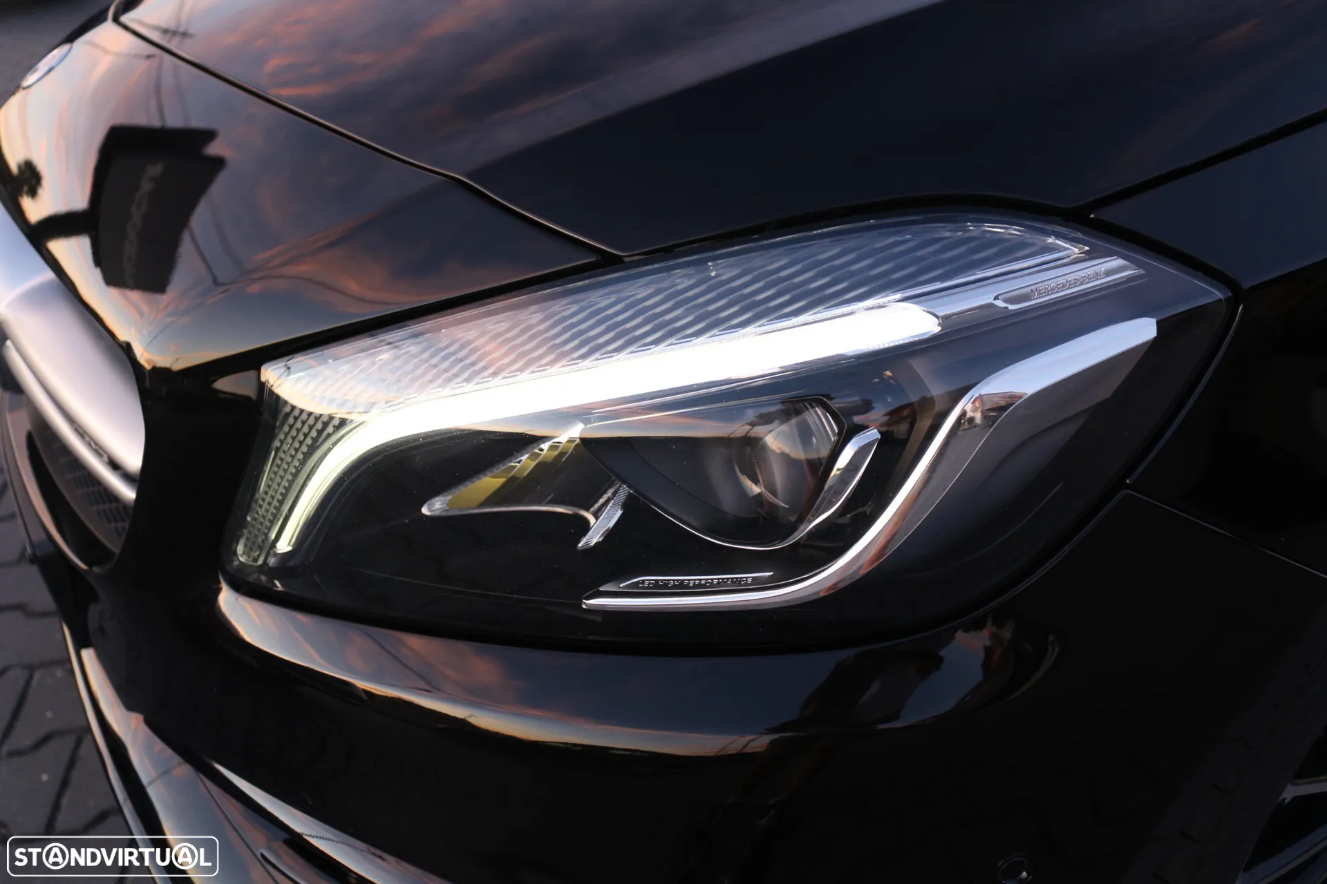 Mercedes-Benz A 45 AMG 4-Matic - 9