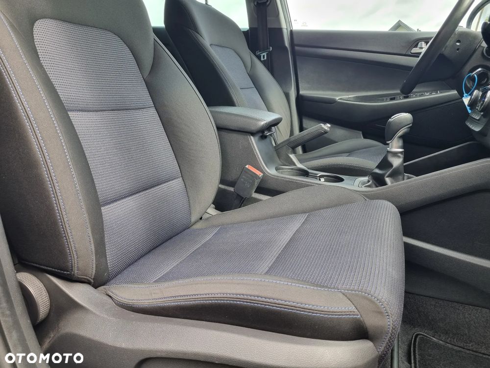 Hyundai Tucson blue 1.6 GDi 2WD Passion - 23