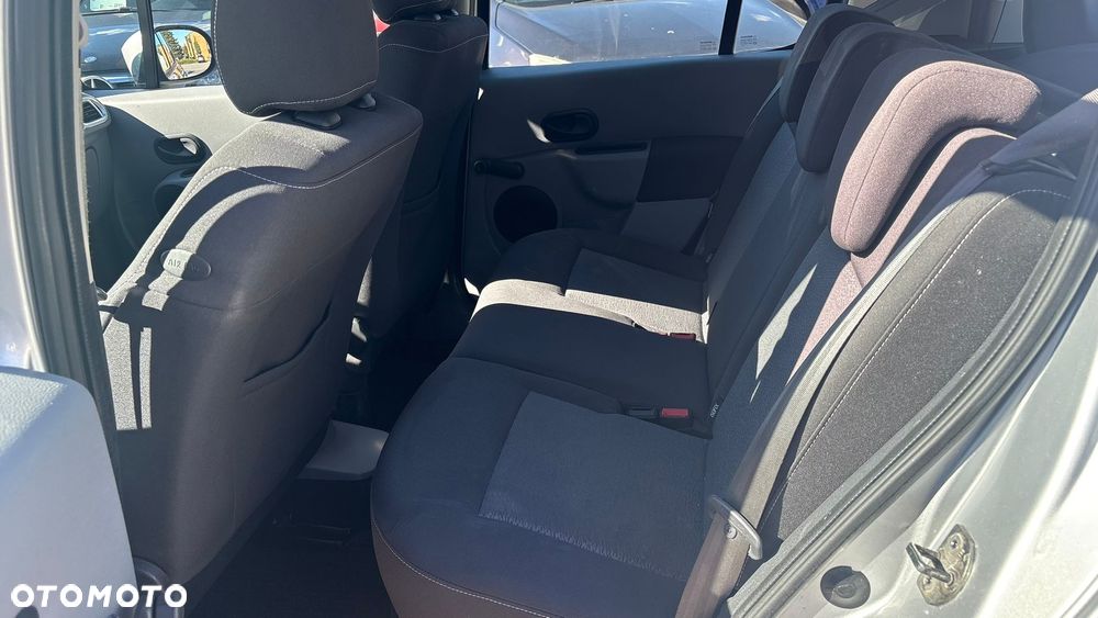 Renault Modus 1.5 dCi FAP Night and Day - 6