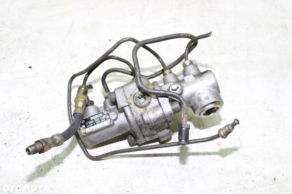 BMW E32 750I V12 NIVO POMPA HAMULCOWA 1164014 0265202112 - 1