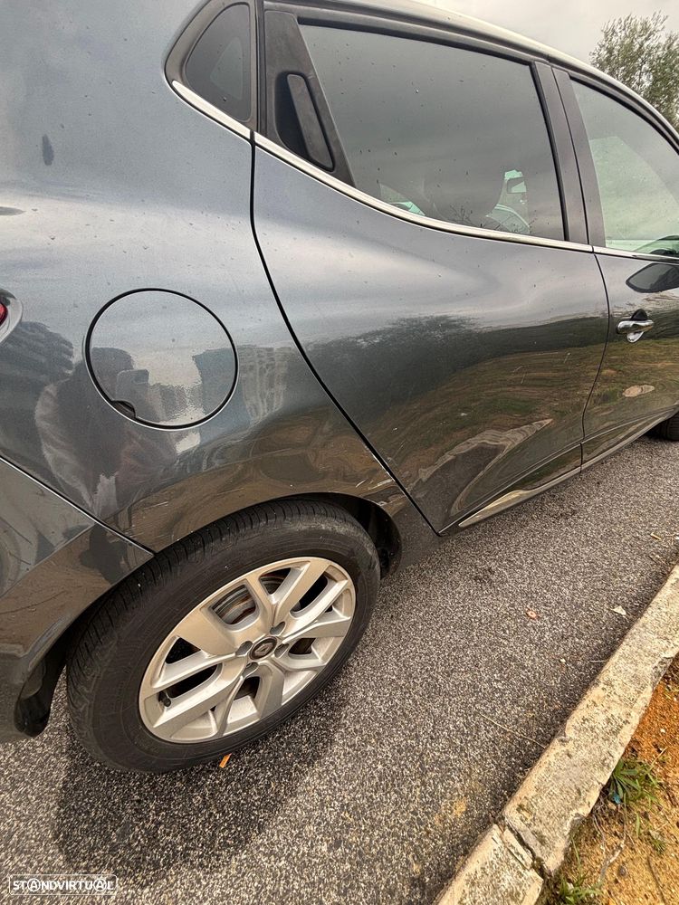 Renault Clio 0.9 TCE Limited - 6