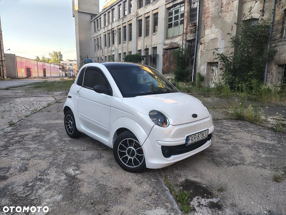 Microcar DUE - 27