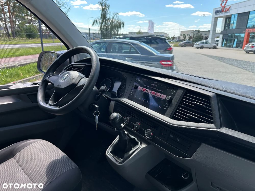 Volkswagen T6.1 - 7