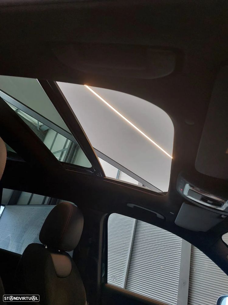 Mercedes-Benz GLB 180 d AMG Line - 15