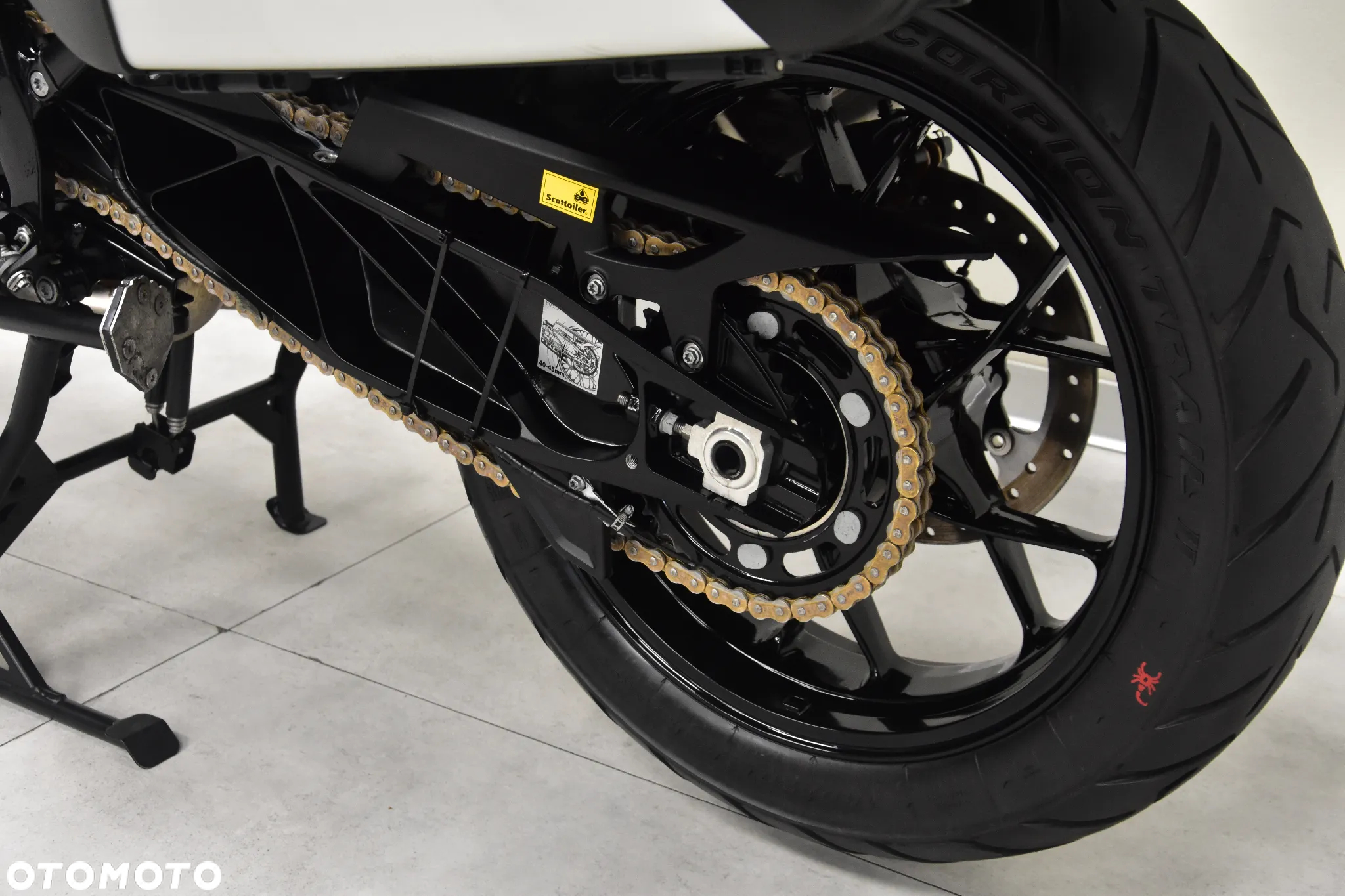 KTM Adventure - 36