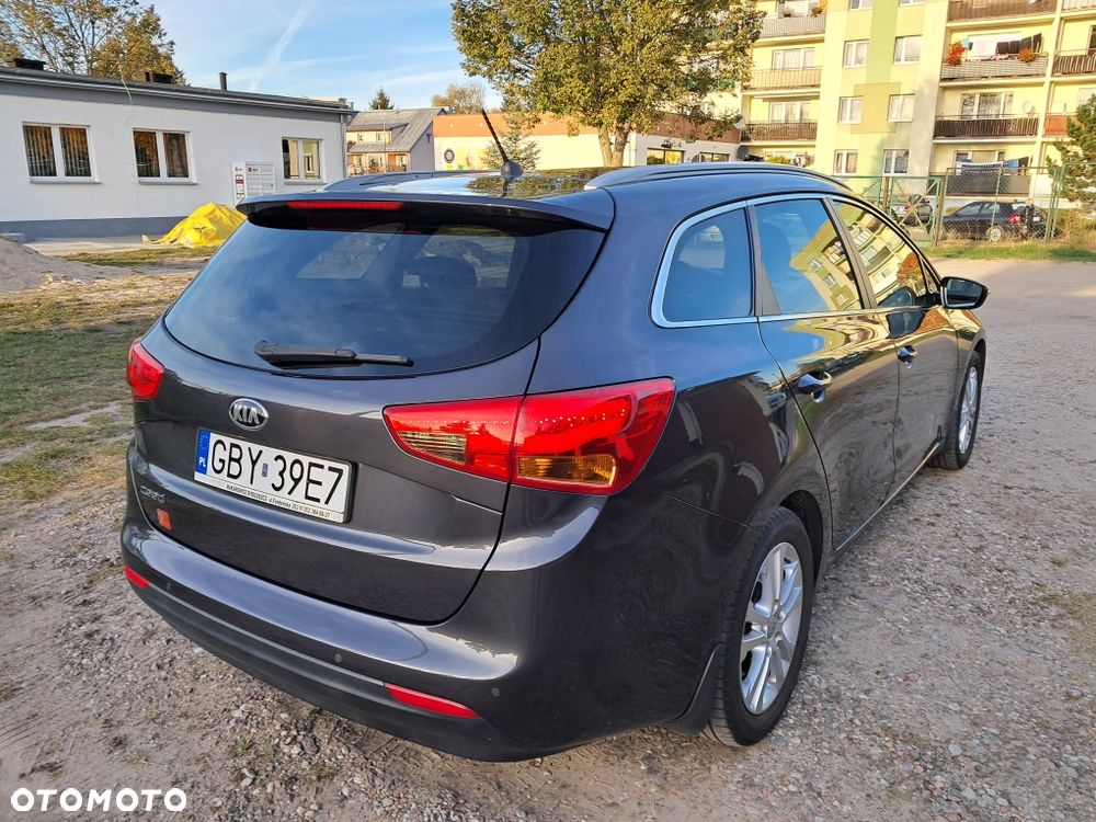 Kia Ceed - 6