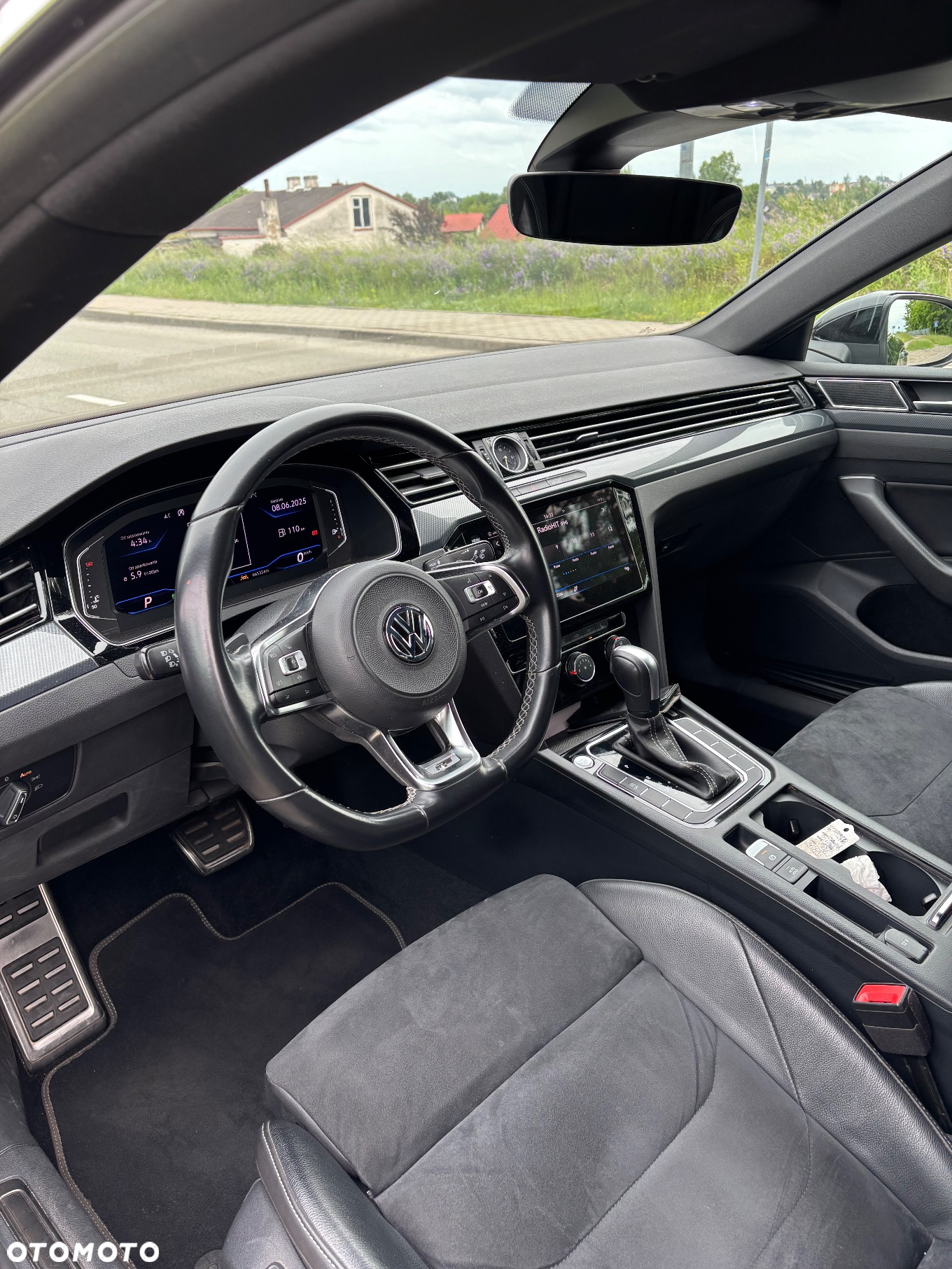 Volkswagen Arteon 2.0 TDI SCR DSG R-Line - 5