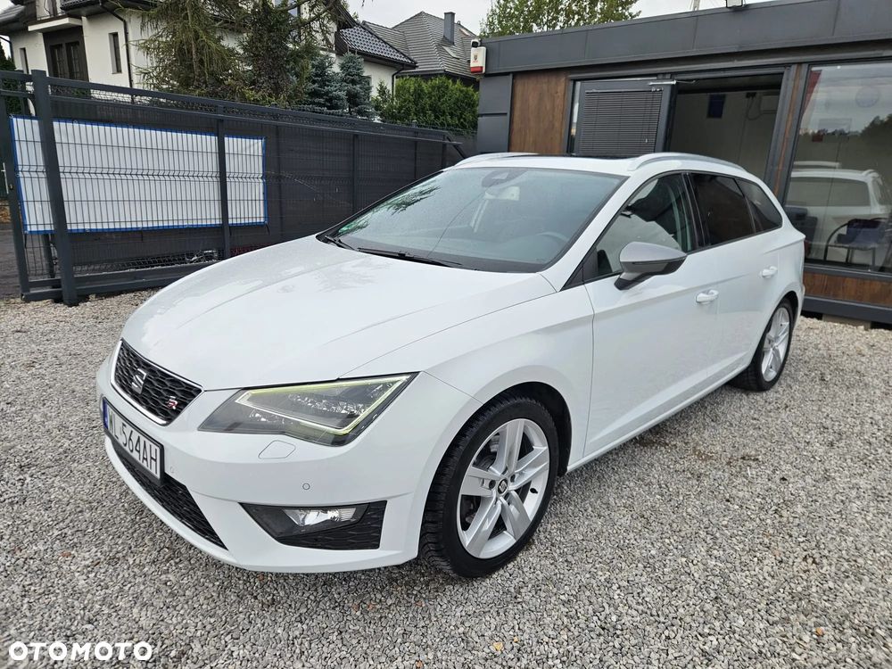 Seat Leon 2015 photo 2