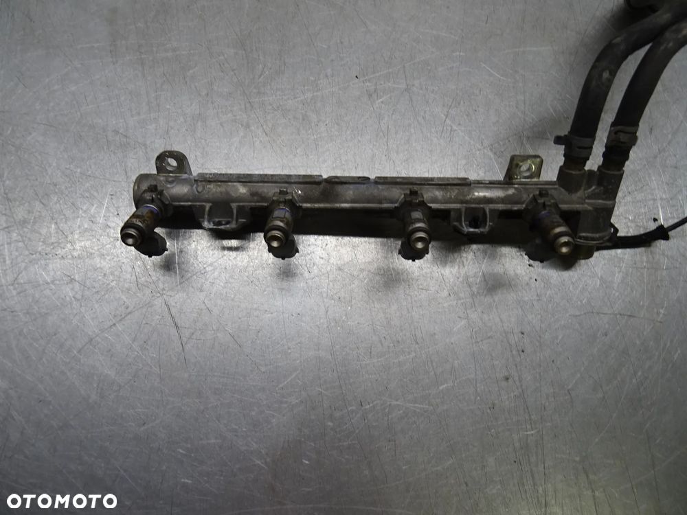 VW BORA IV 98-05 SEDAN 1.6B LISTWA WTRYSKOWA WTRYSKI - 7