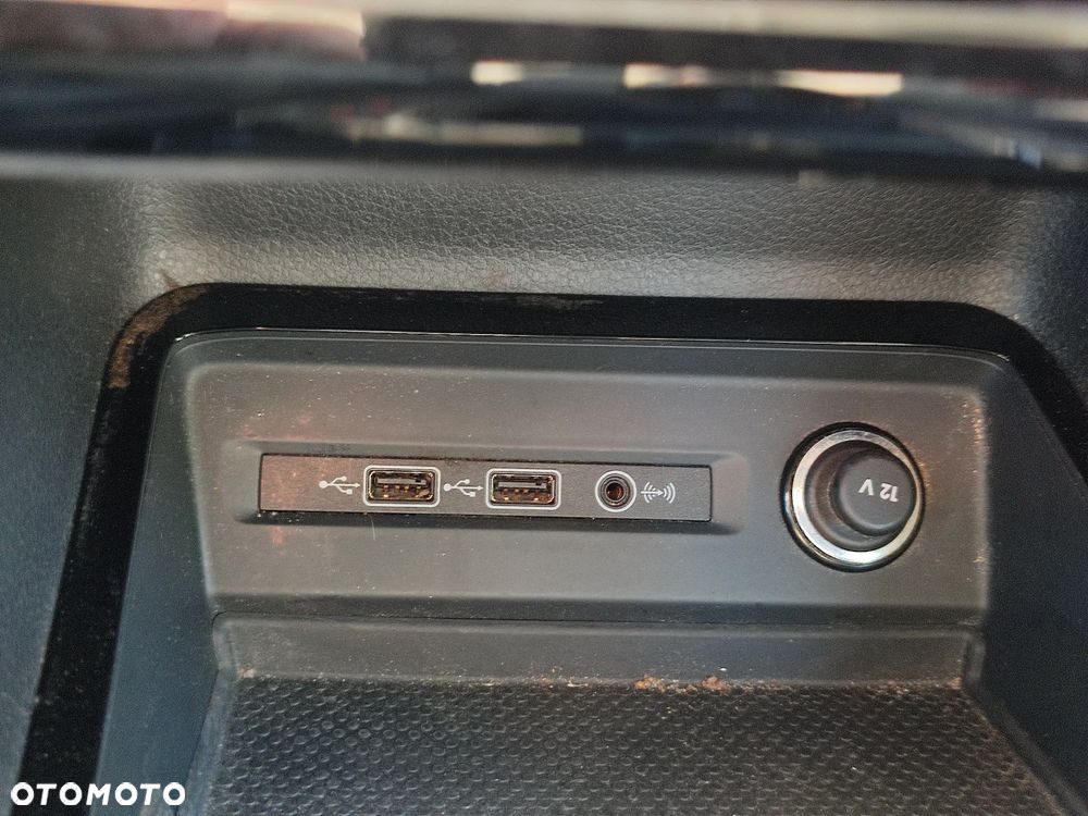 Volkswagen Golf 1.6 FSI Comfortline - 22